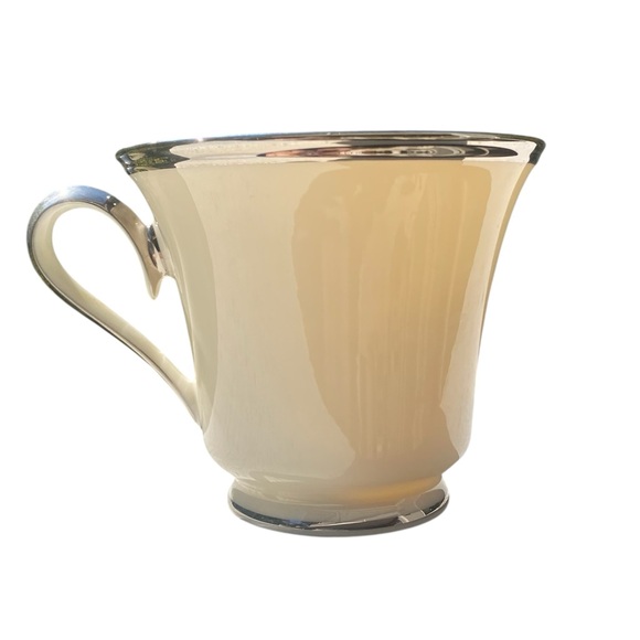 Vtg Lenox Solitaire Cream and Platinum Trim Teacup Mug USA - Picture 1 of 5